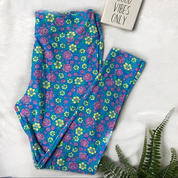 3 pcs LulaRoe leggings tall & curvy - Picture 2 of 10